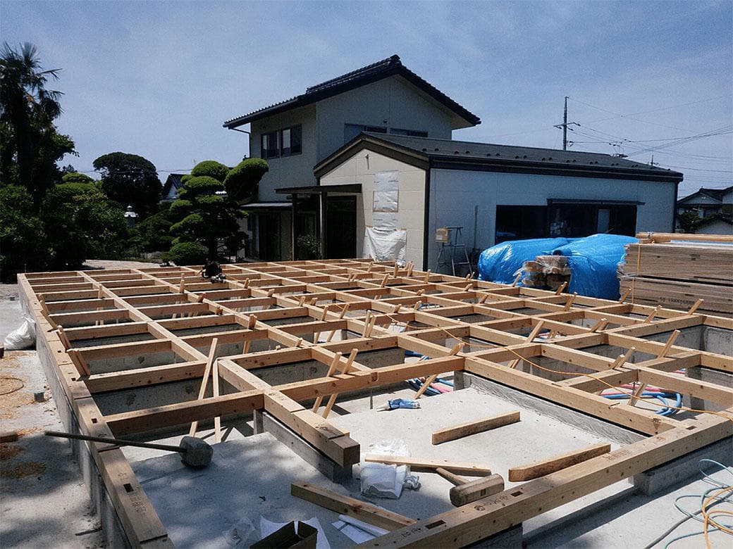 under-construction_3.jpg
